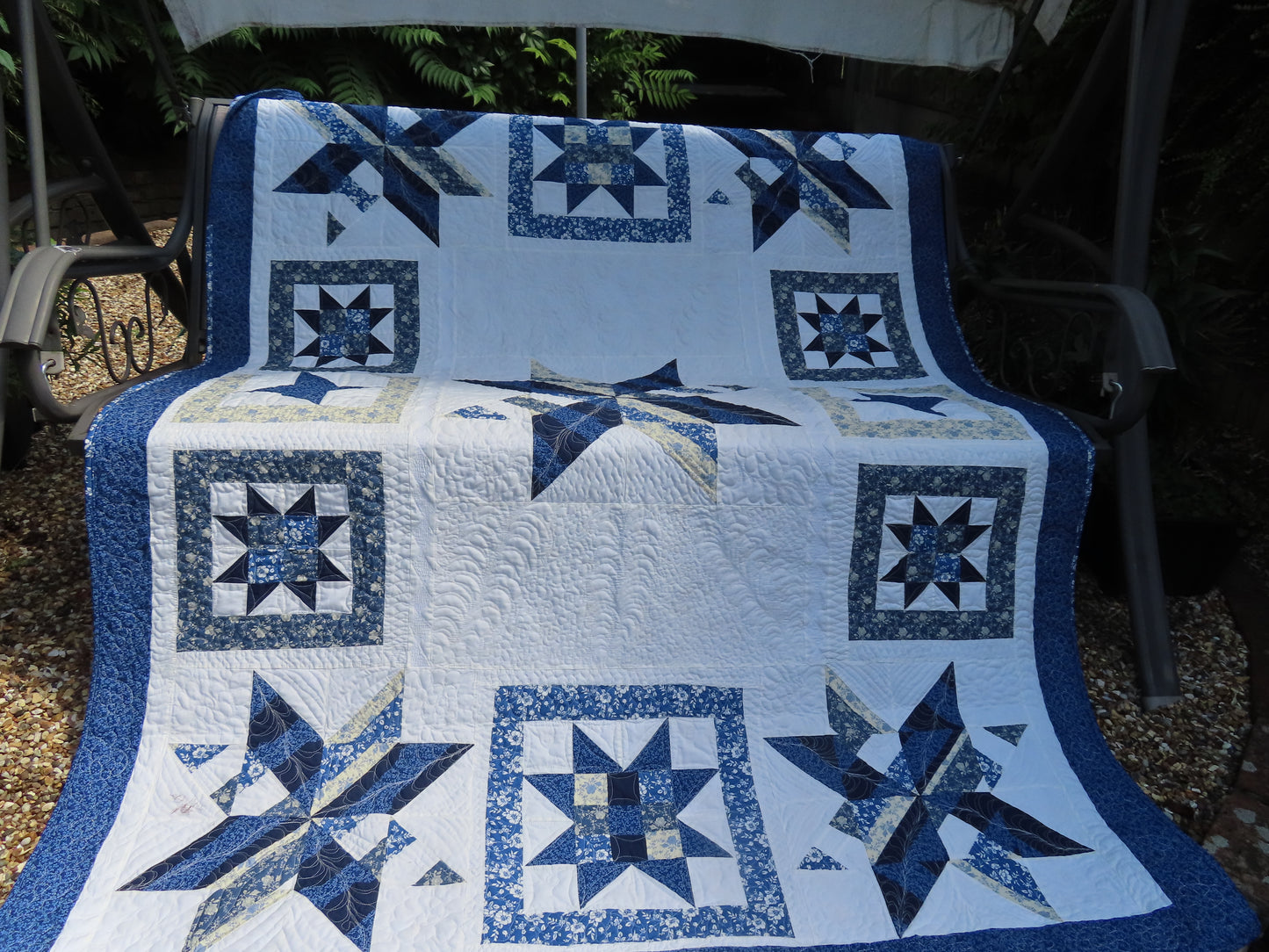 Jelly Roll Star Burst Quilt