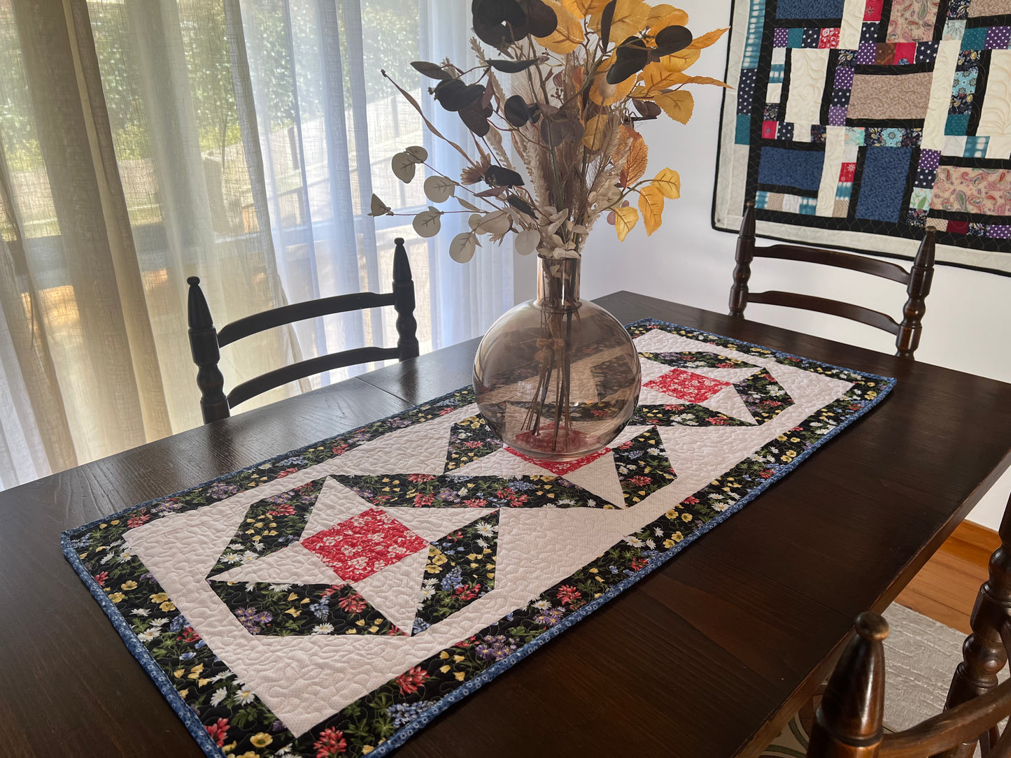 3 Friends Table Runner
