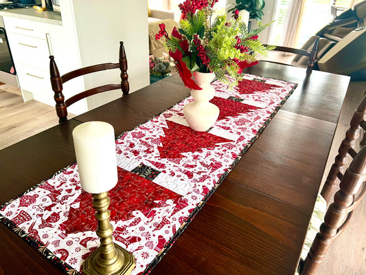 Christmas Pine Tree Table Runner