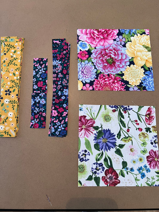 Framing Florals Quilt Kit