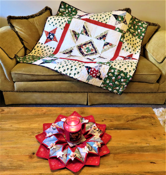 Handmade patchwork Holiday Christmas Sofa /Couch Quilt